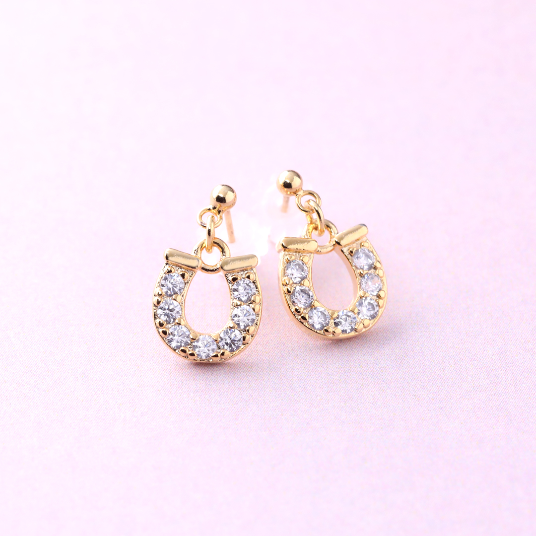 K18 YG 馬蹄モチーフ ピアス P-3