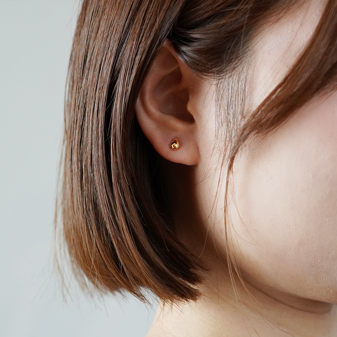 K18 YG ドロップモチーフ ピアス  P-13