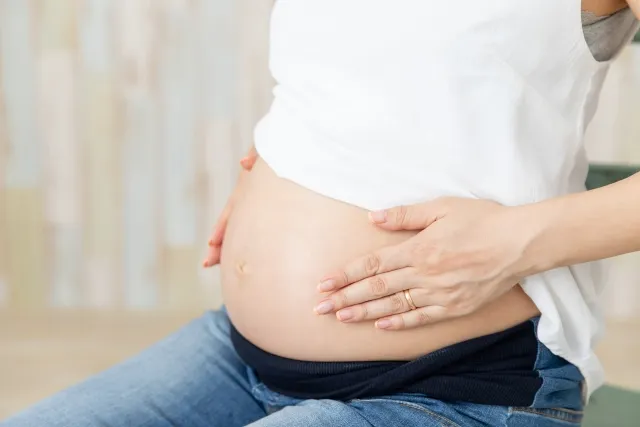 妊娠線ができる理由