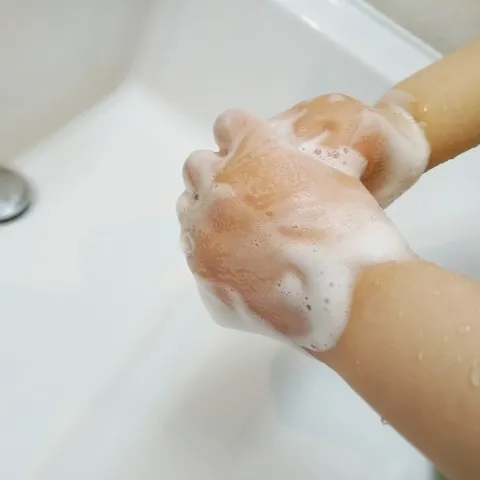 手洗い・うがいなどの風邪予防は呼吸器アレルギーの予防に