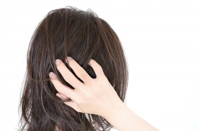【セルフチェック】傷んだ髪とはどんな状態？