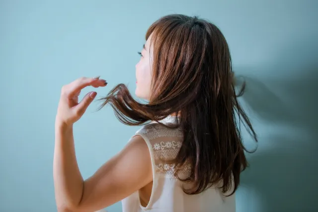 美容院での髪質ケアトリートメントに向いている人