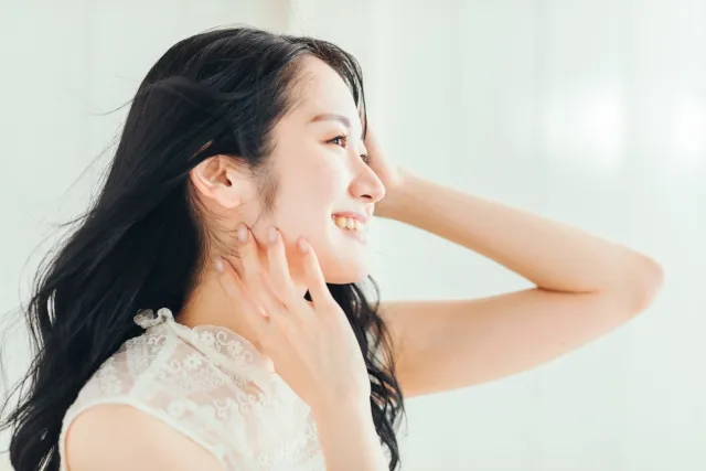 美容院での髪質ケアトリートメントでまとまりのあるツヤ髪へ