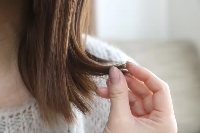 ヘアオイルとヘアミルクどっちがいい？ヘアケア診断