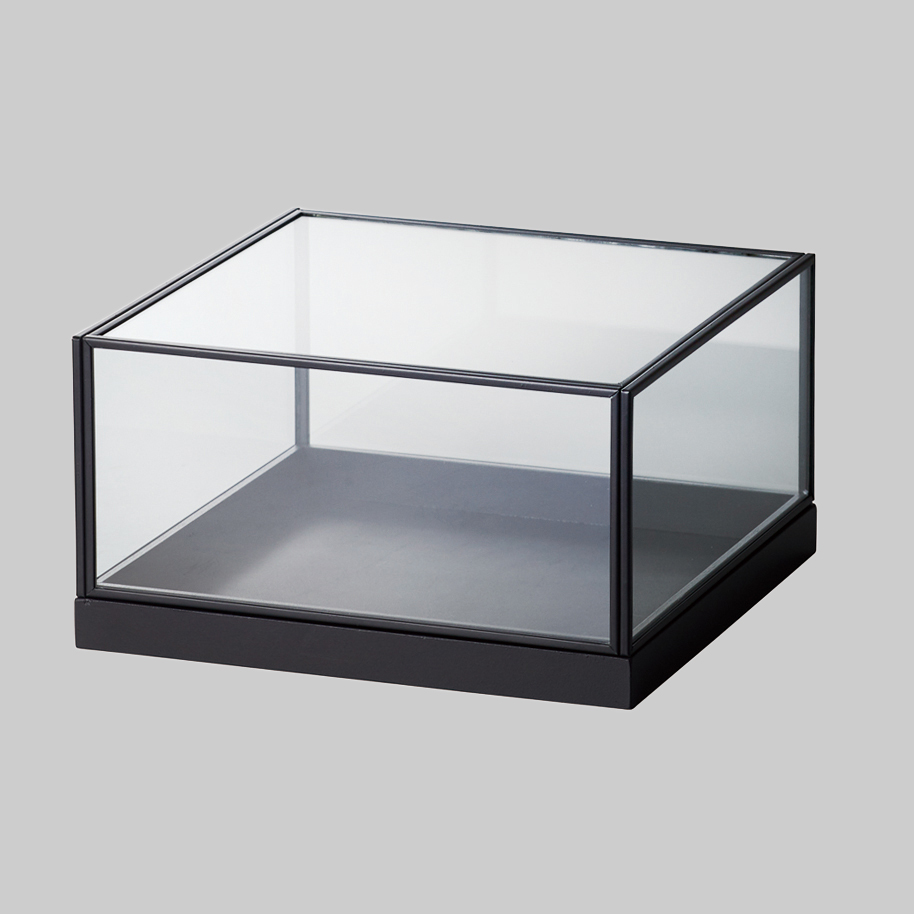 Petit Jardin 形状展開: S  外寸：21L×21W×10.5H, カラー展開: BLACK