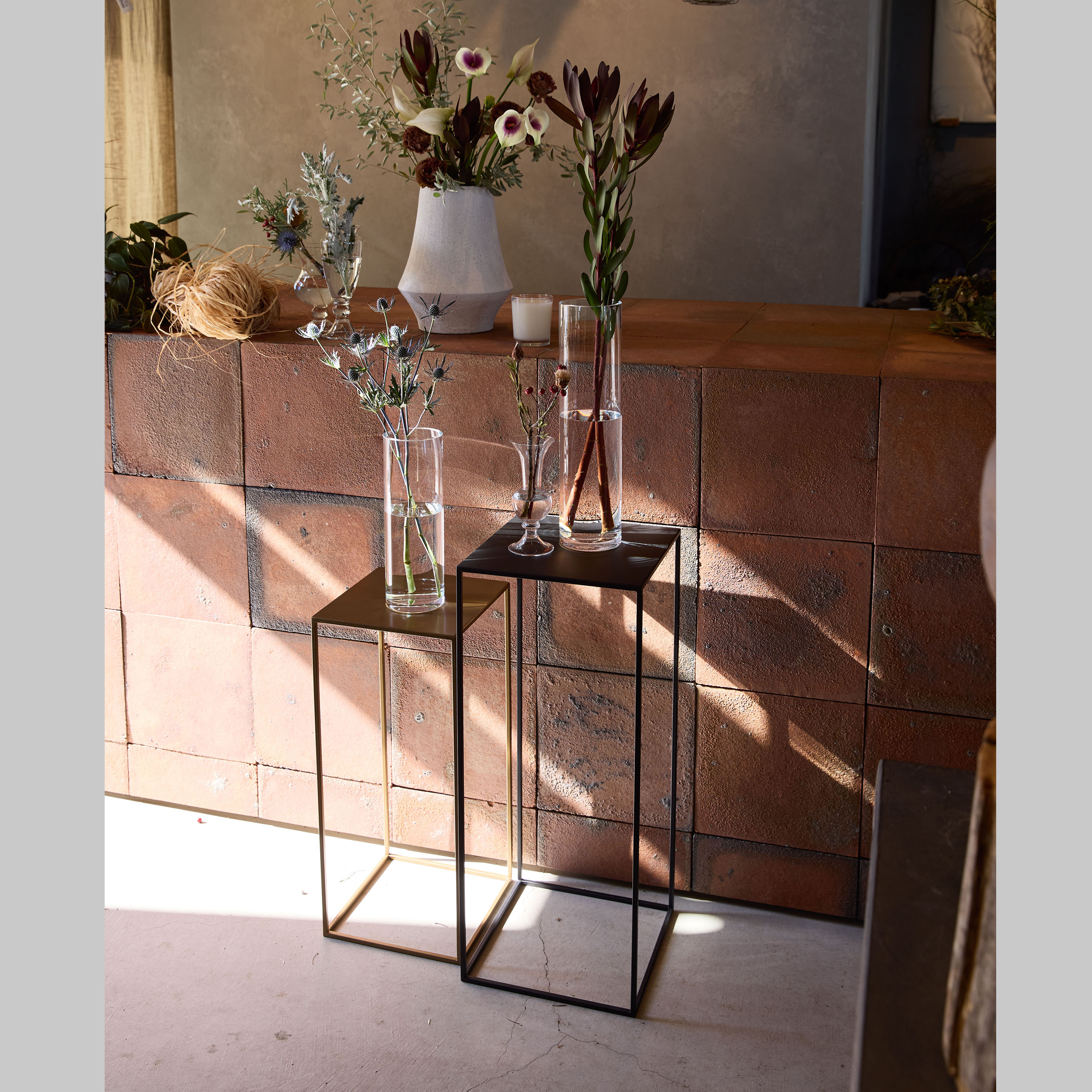 Display Stand カラー展開: BLACK