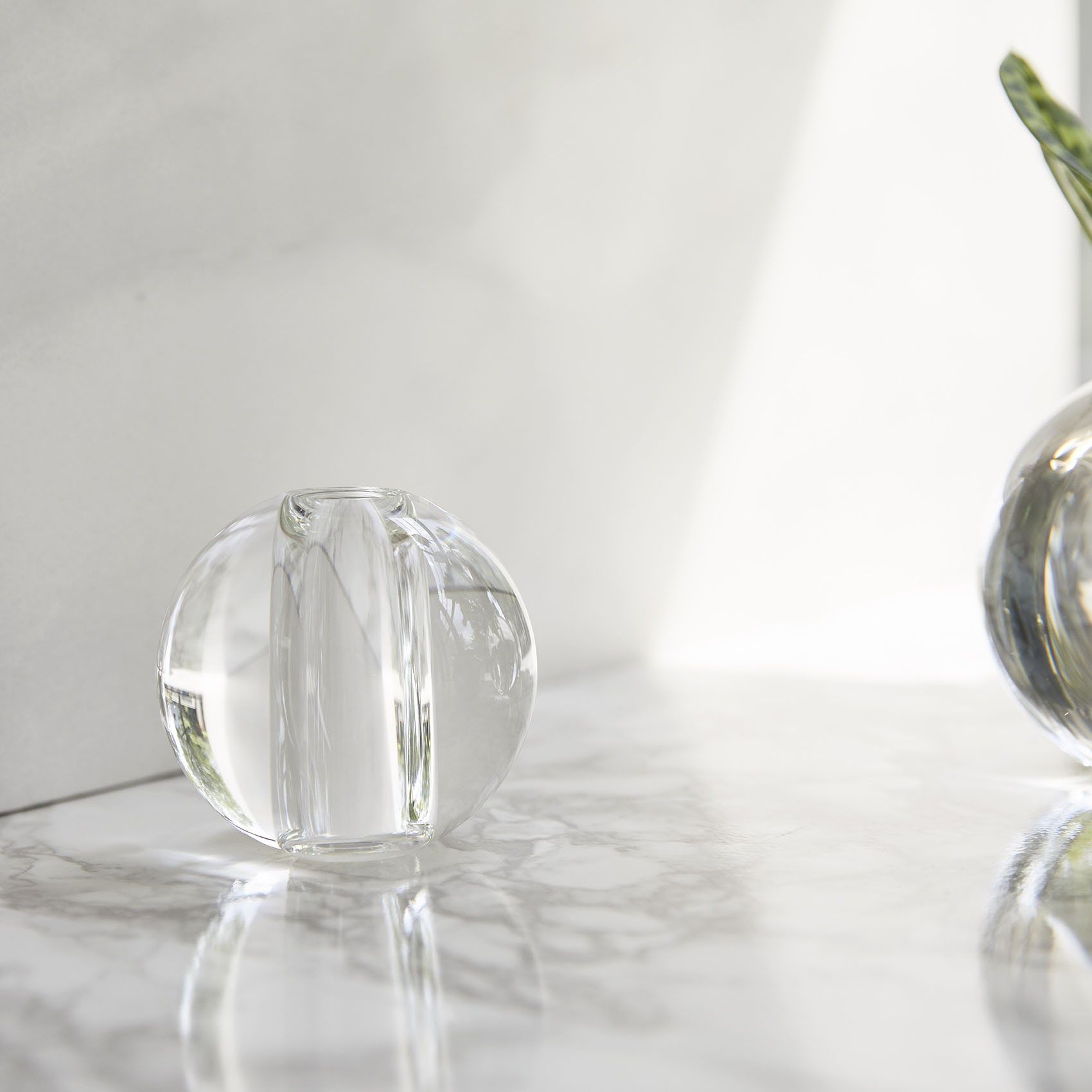 nuova 形状展開: S  外寸：7.5φ×7H, カラー展開: CLEAR