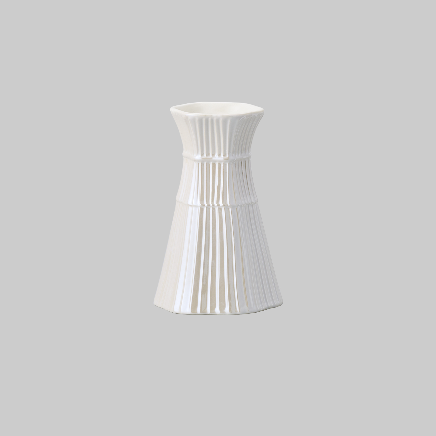 couture 形状展開: 外寸：8.5L×8W×13H