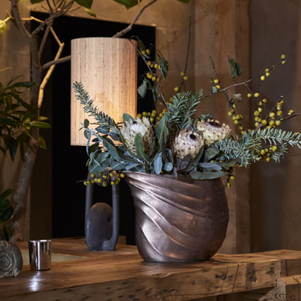 Aluminum spiral 形状展開: S  外寸：39L×15.5W×31H, カラー展開: COPPER