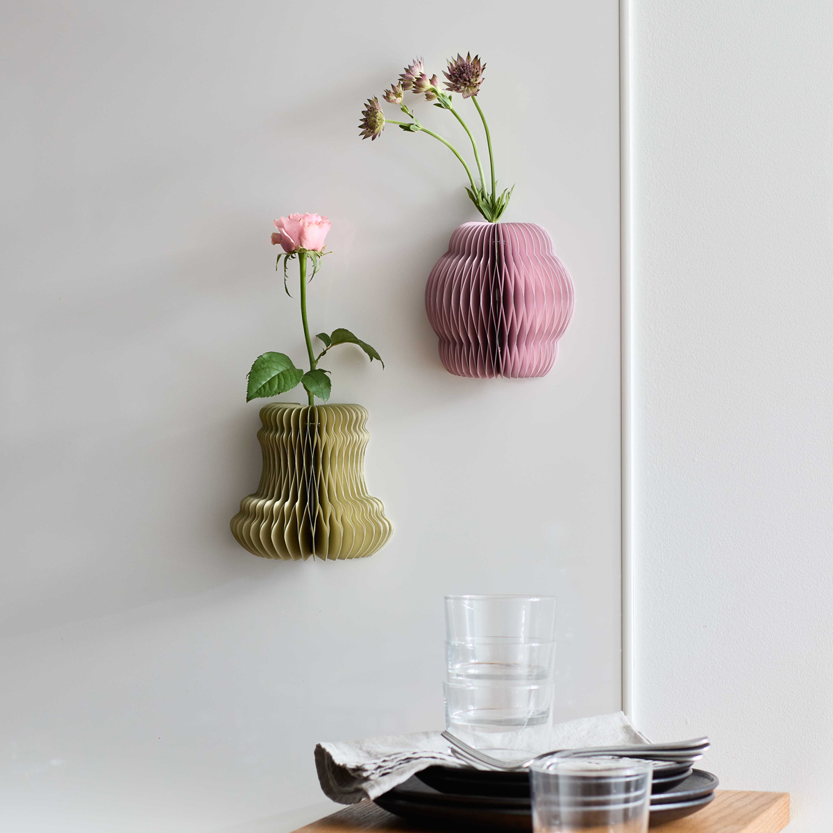  Plisse カラー展開: WHITE