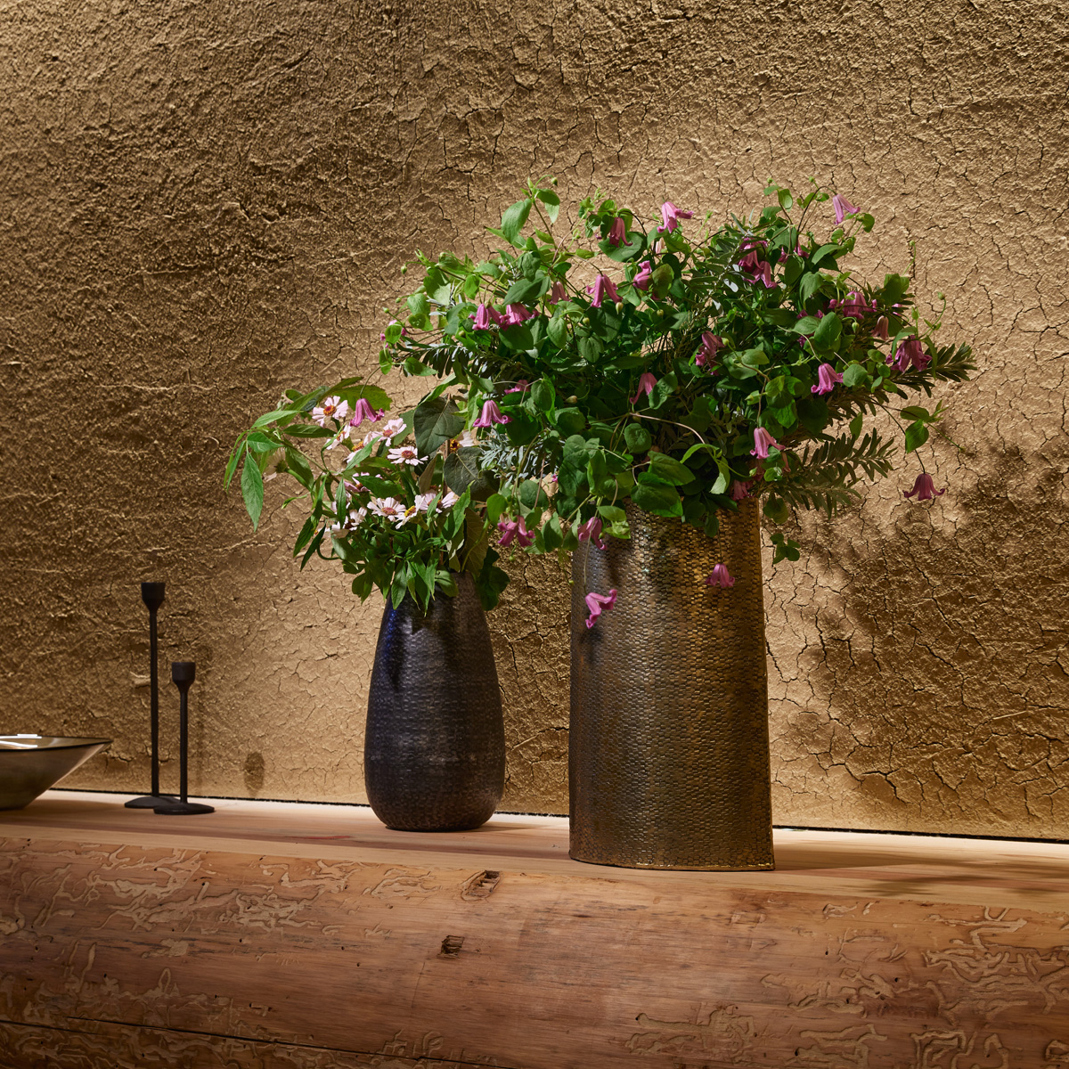 Aluminum tricot 形状展開: 外寸：17φ×32H, カラー展開: BLACK