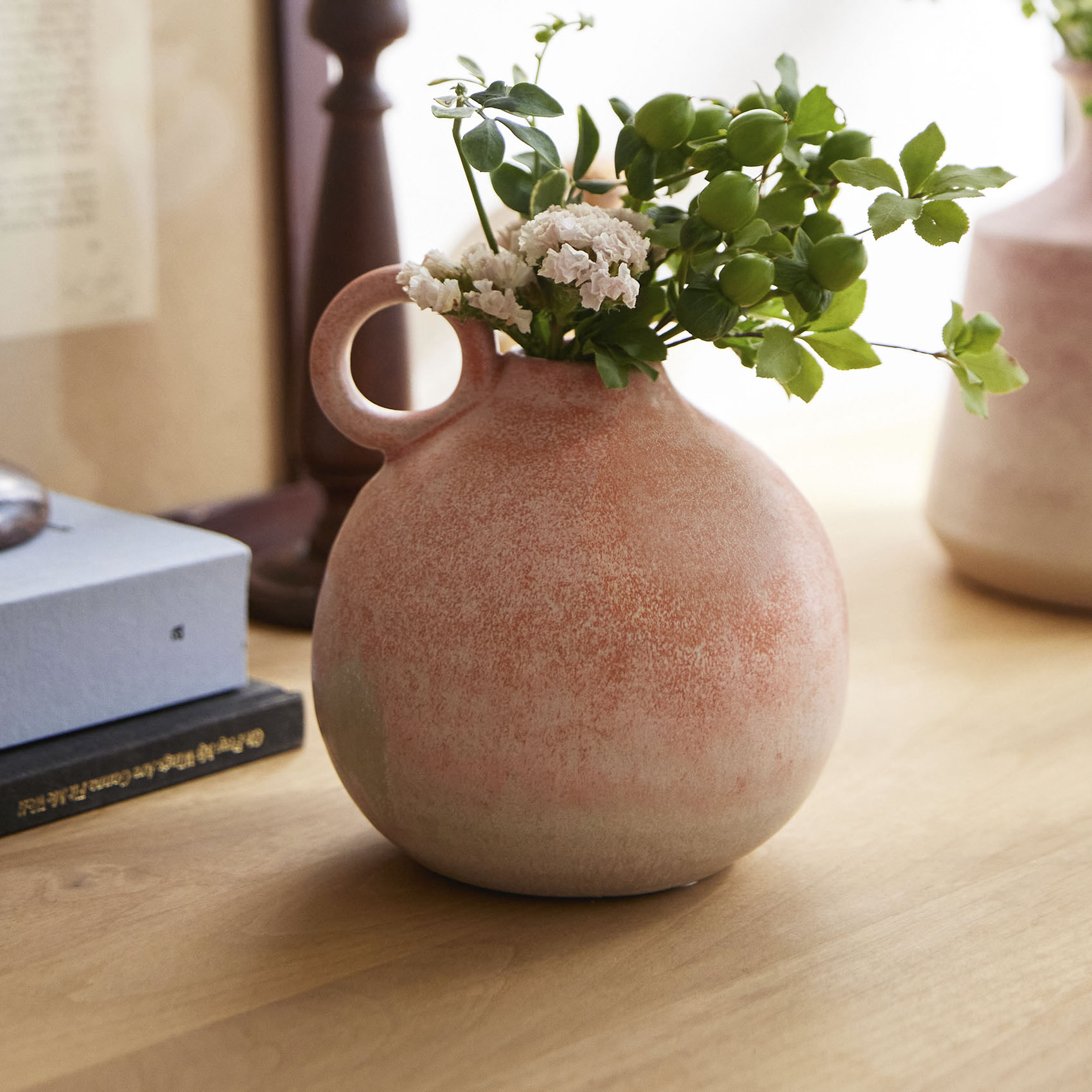 hinata 形状展開: ◯S  外寸：12φ×13H, カラー展開: MIX MATT ORANGE