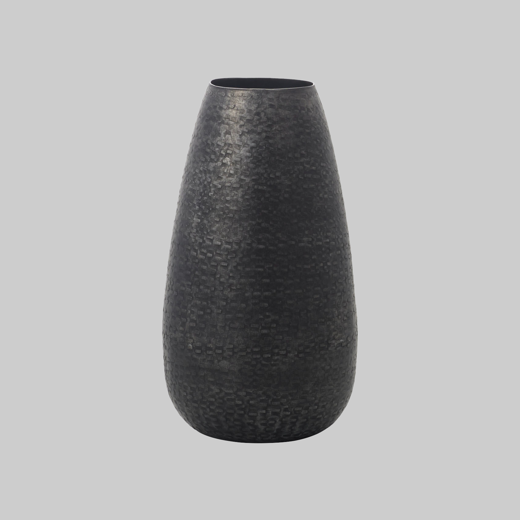 Aluminum tricot 形状展開: 外寸：17φ×32H, カラー展開: BLACK