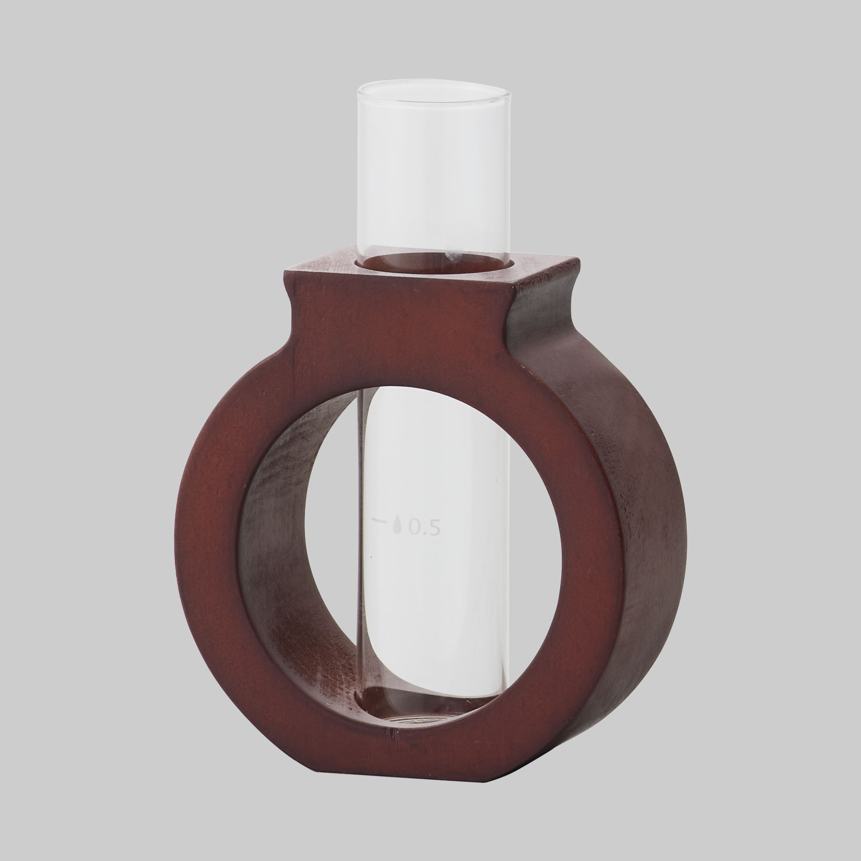 Labo 形状展開: ◯  外寸：9.5L×4W×14H, カラー展開: BROWN