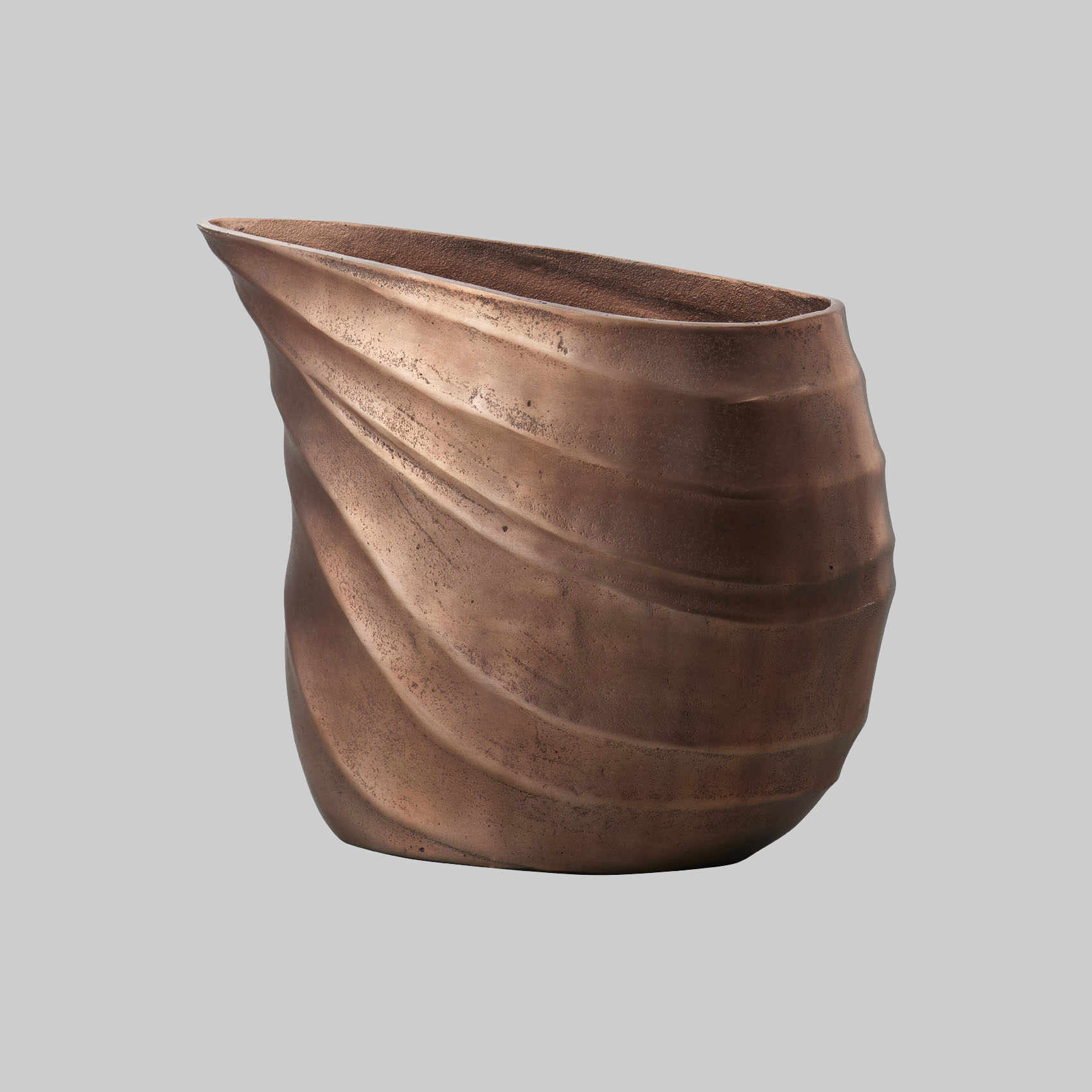 Aluminum spiral 形状展開: S  外寸：39L×15.5W×31H, カラー展開: COPPER
