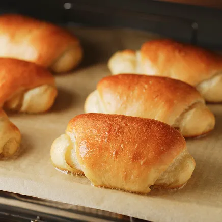 メルティ塩バターパン