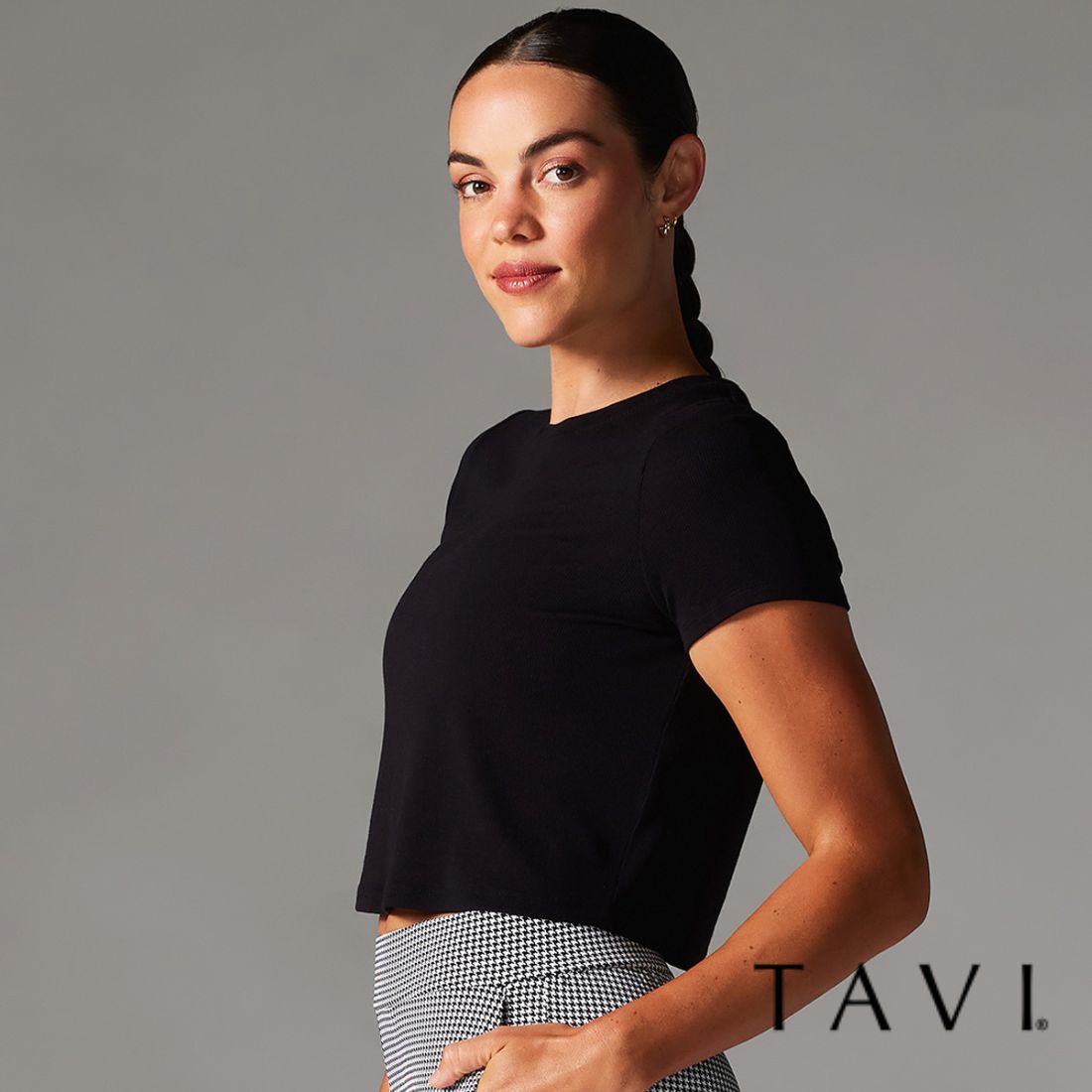 【TAVI】Ribbed Tee Ebony