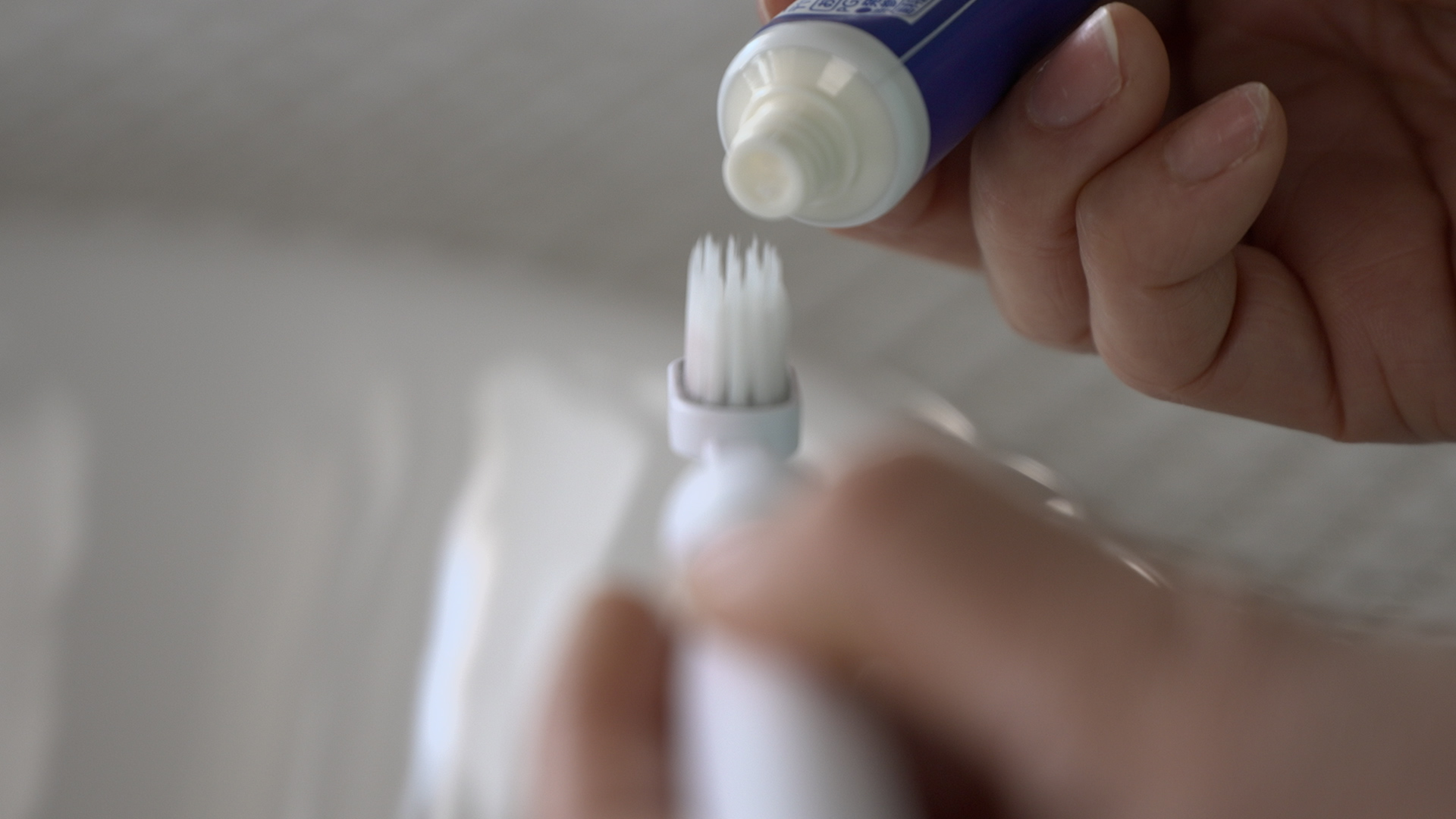 プラクレス交換用ブラシヘッド2本+薬用デンタルメディ５ コンプレックスオーラルジェル＜特別セット価格＞7,800円（税込）