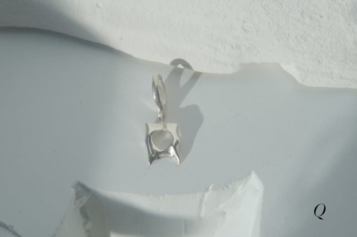 ネイムド チャーム