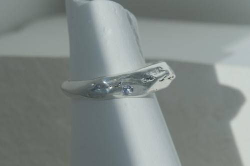 25'Holiday Jewelry Collection R-2570