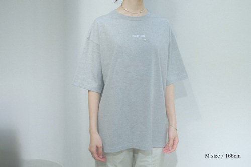 YEUX ET LIGNE TEAR Tshirts