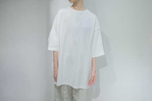 YEUX ET LIGNE TEAR Tshirts