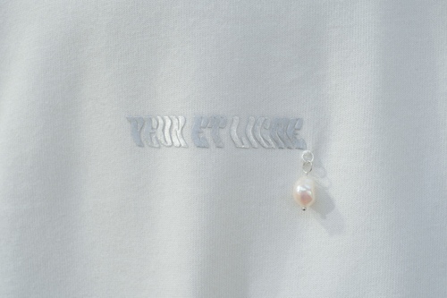 YEUX ET LIGNE TEAR Tshirts