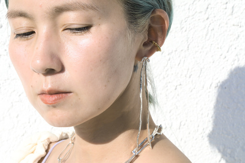  マリポサ アニョ ピアス