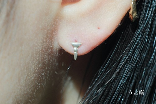 ゾディアック ピアス