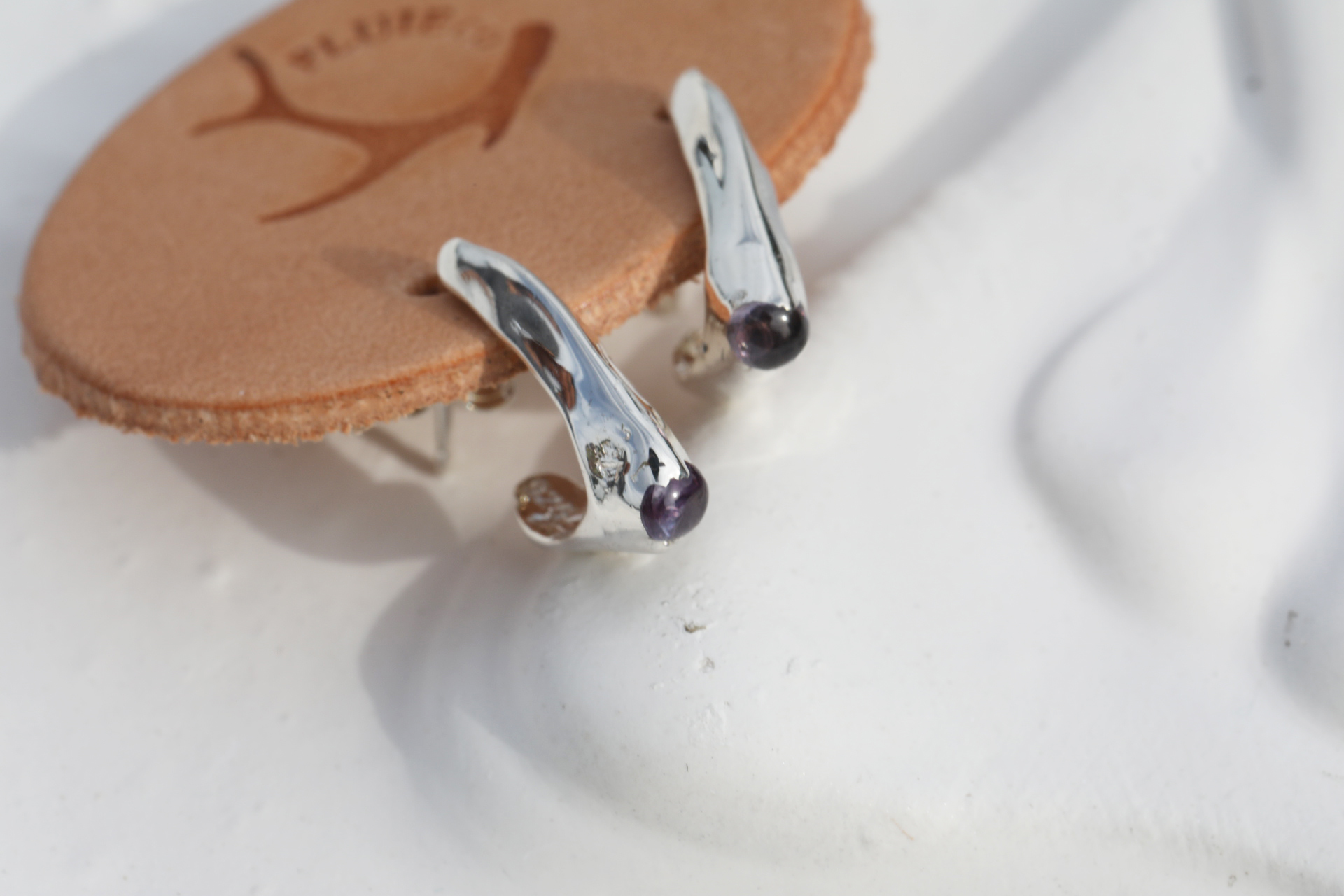 週末限定値下げ　プリュイ　pluie ラバピアス GEM付き　一点物　両耳ピアス ラバ ピアス - PLUIE：プリュイ / ユエリーニュ 『公式』web