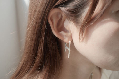 ニーベル ピアス