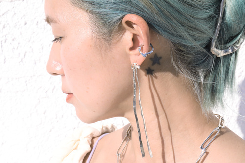  マリポサ アニョ ピアス