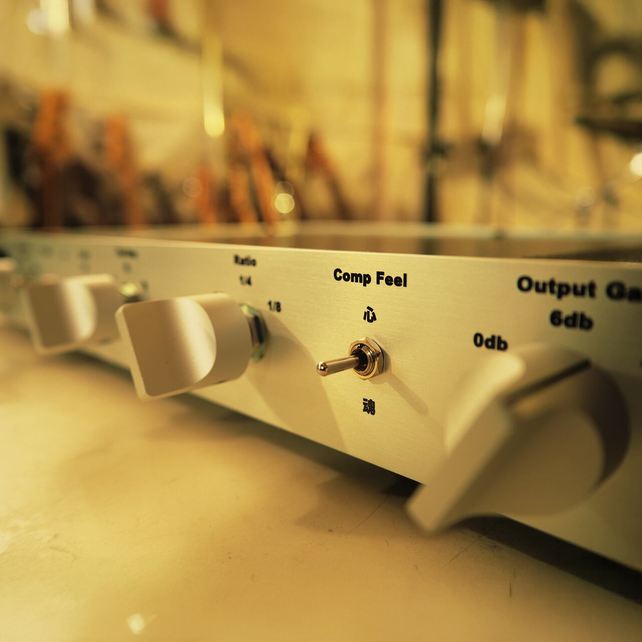 AMATERAS 1013【TS】/ 1ch.Mic Preamp & Compressor