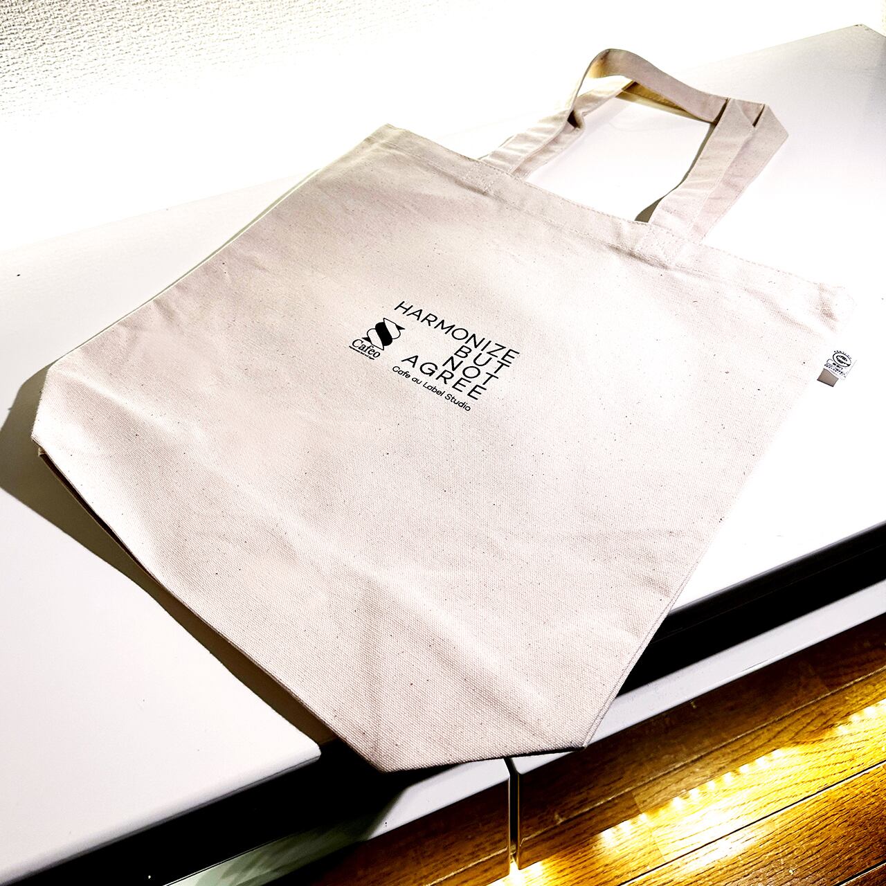 カフェ・オ・レーベル トートバッグ〜HARMONIZE BUT NOT AGREE〜