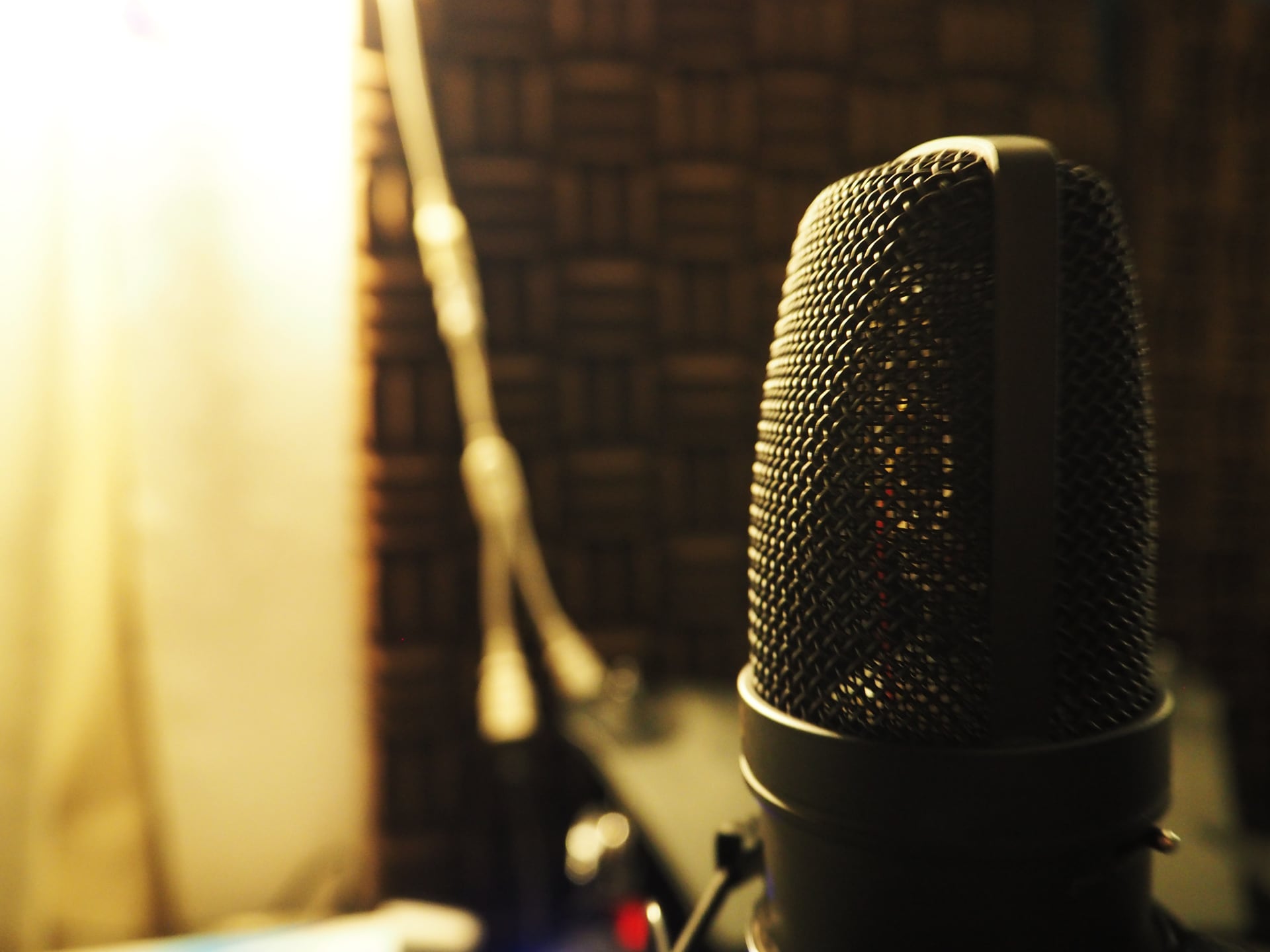 AMATERAS 8087/ Large-diaphragm Condenser Microphone