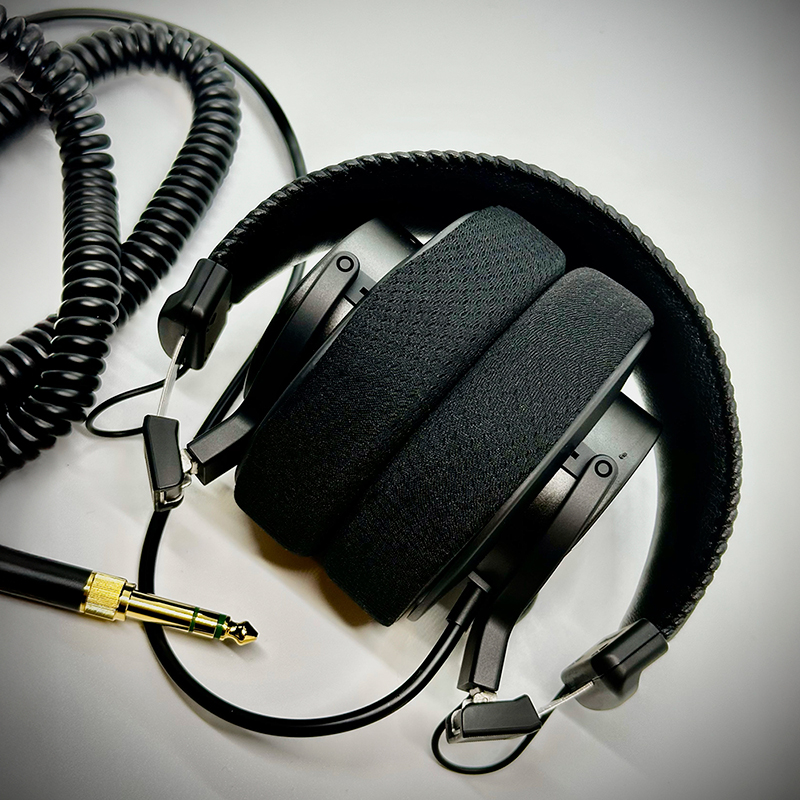 AMATERAS 8000/ Pure Reference Headphones