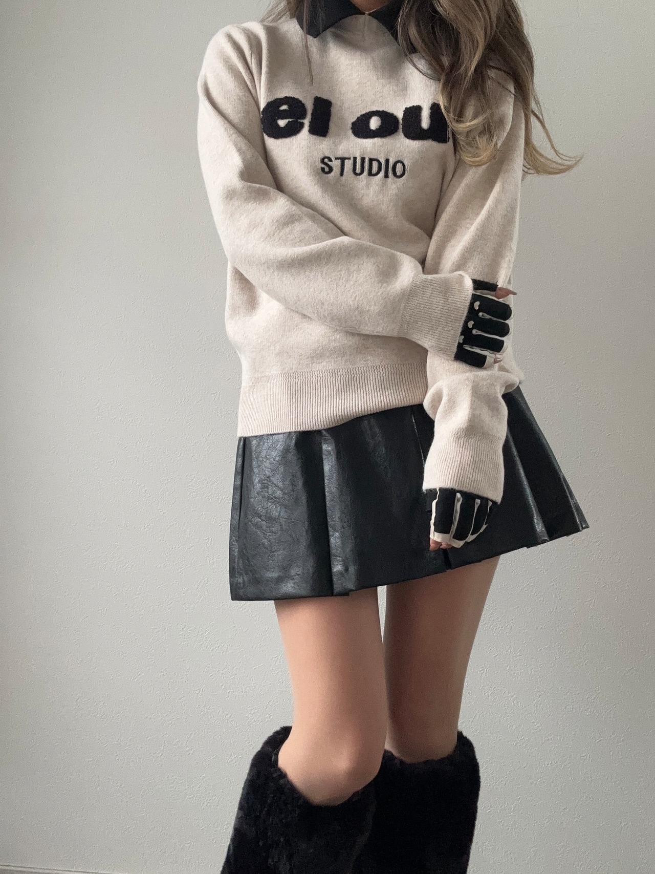 襟付きロゴセーター