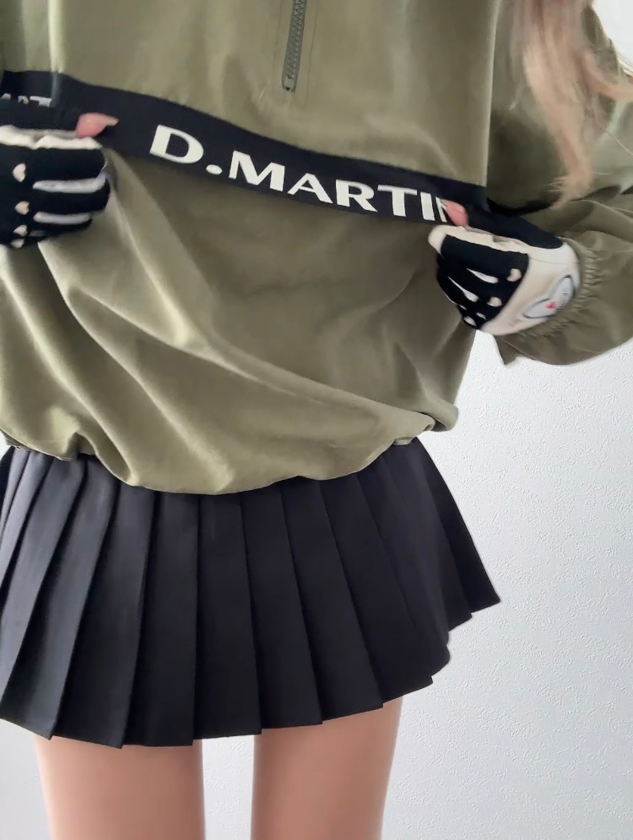 ロゴラインピーチスキンプルオーバー