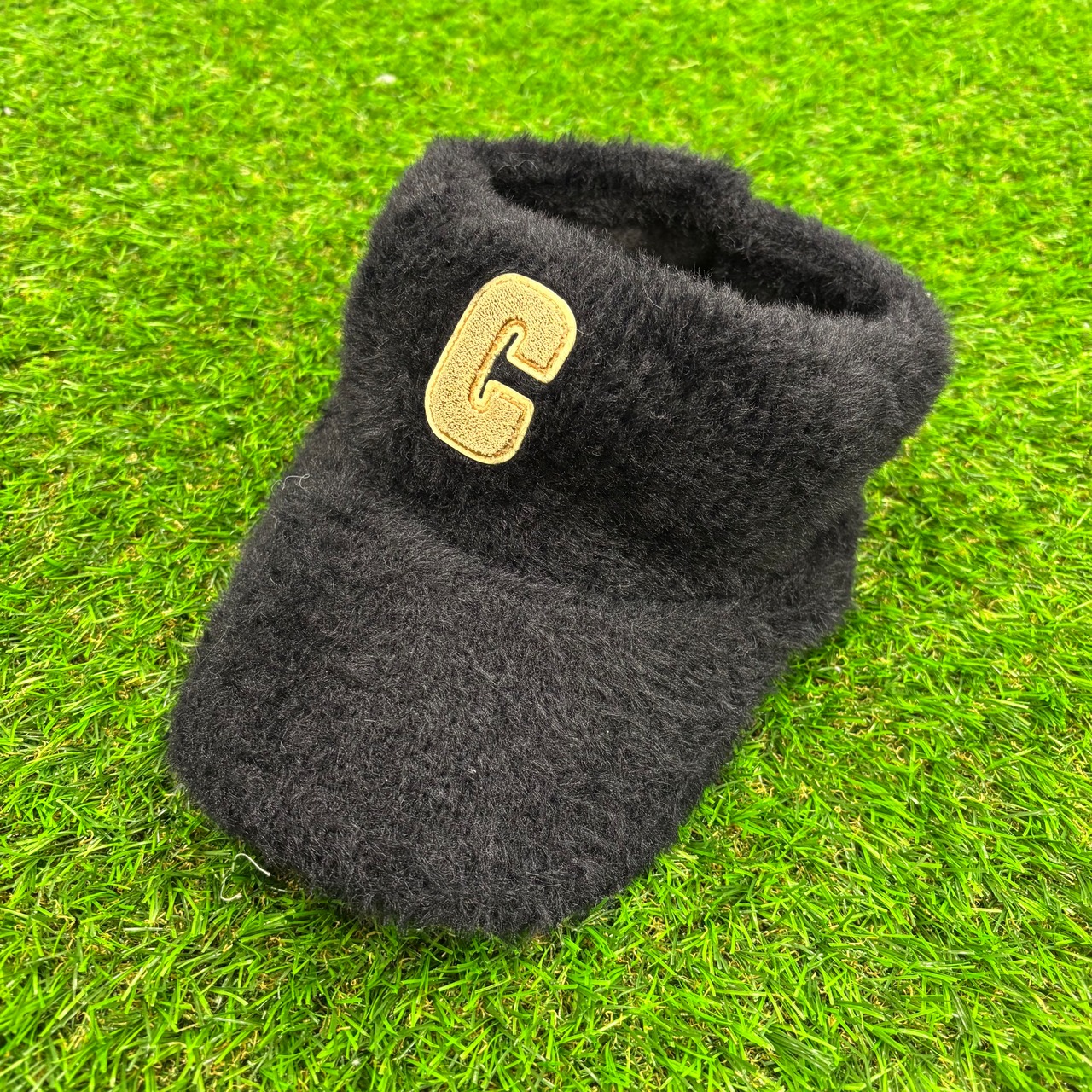 Cシャギーニットバイザー