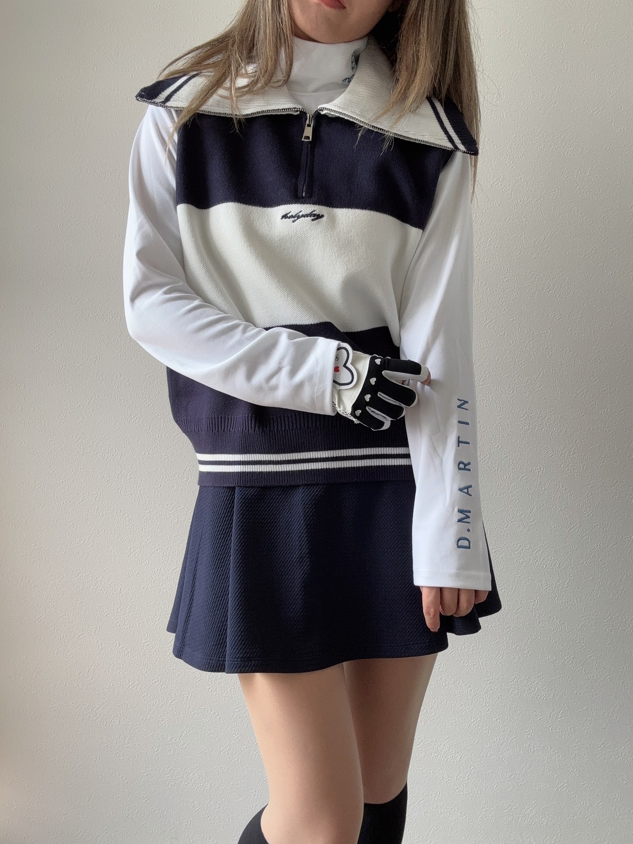 D.MARTIN刺繍ボトルネックLT