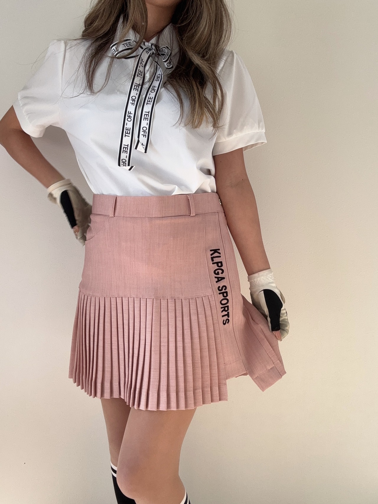 プリーツタイトスカート