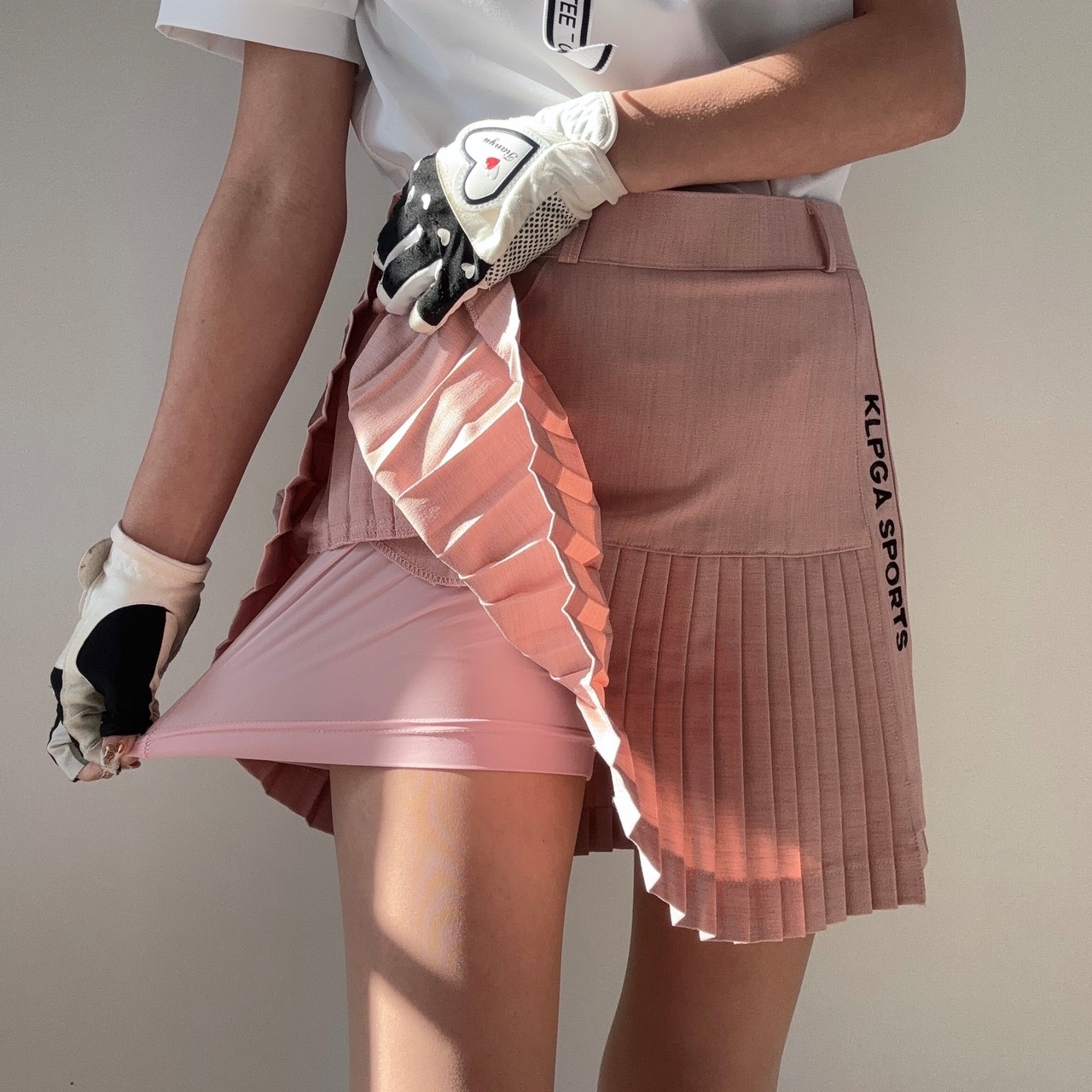 プリーツタイトスカート