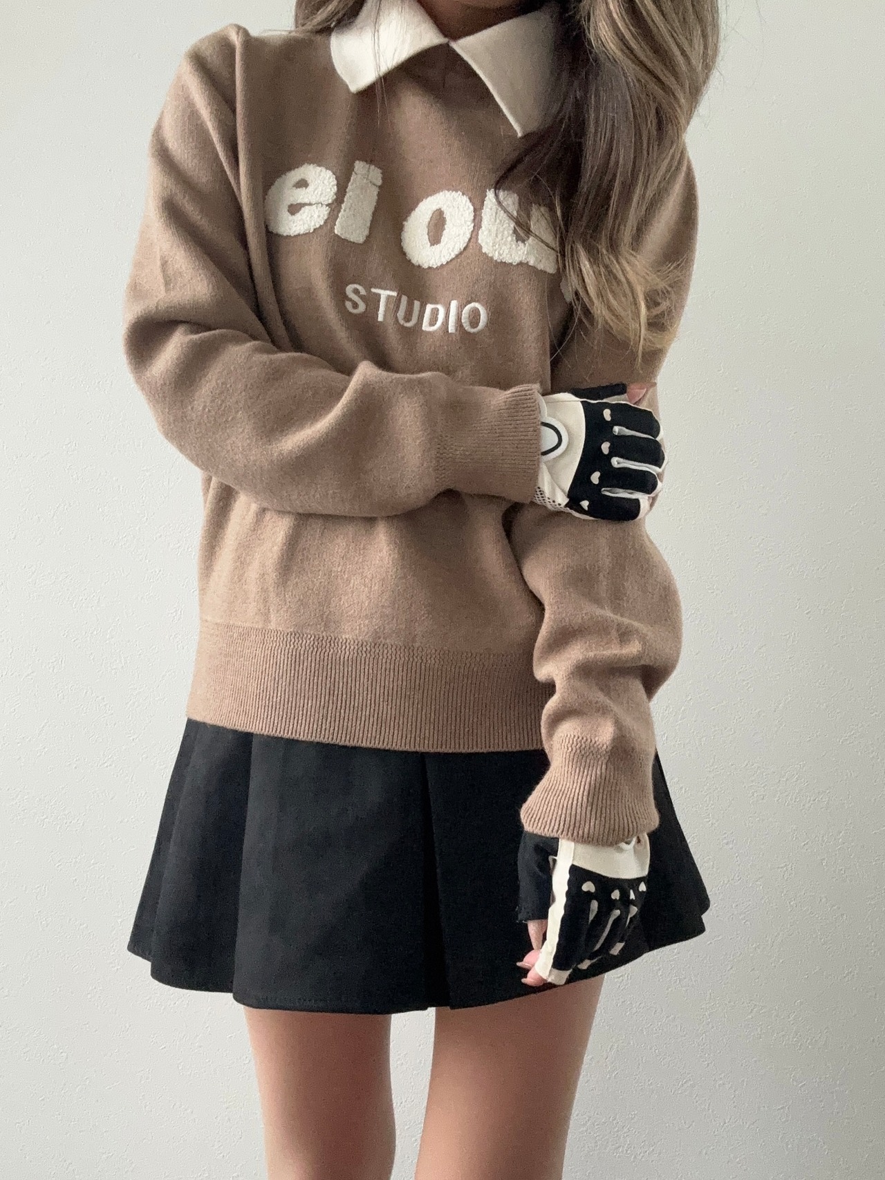 襟付きロゴセーター