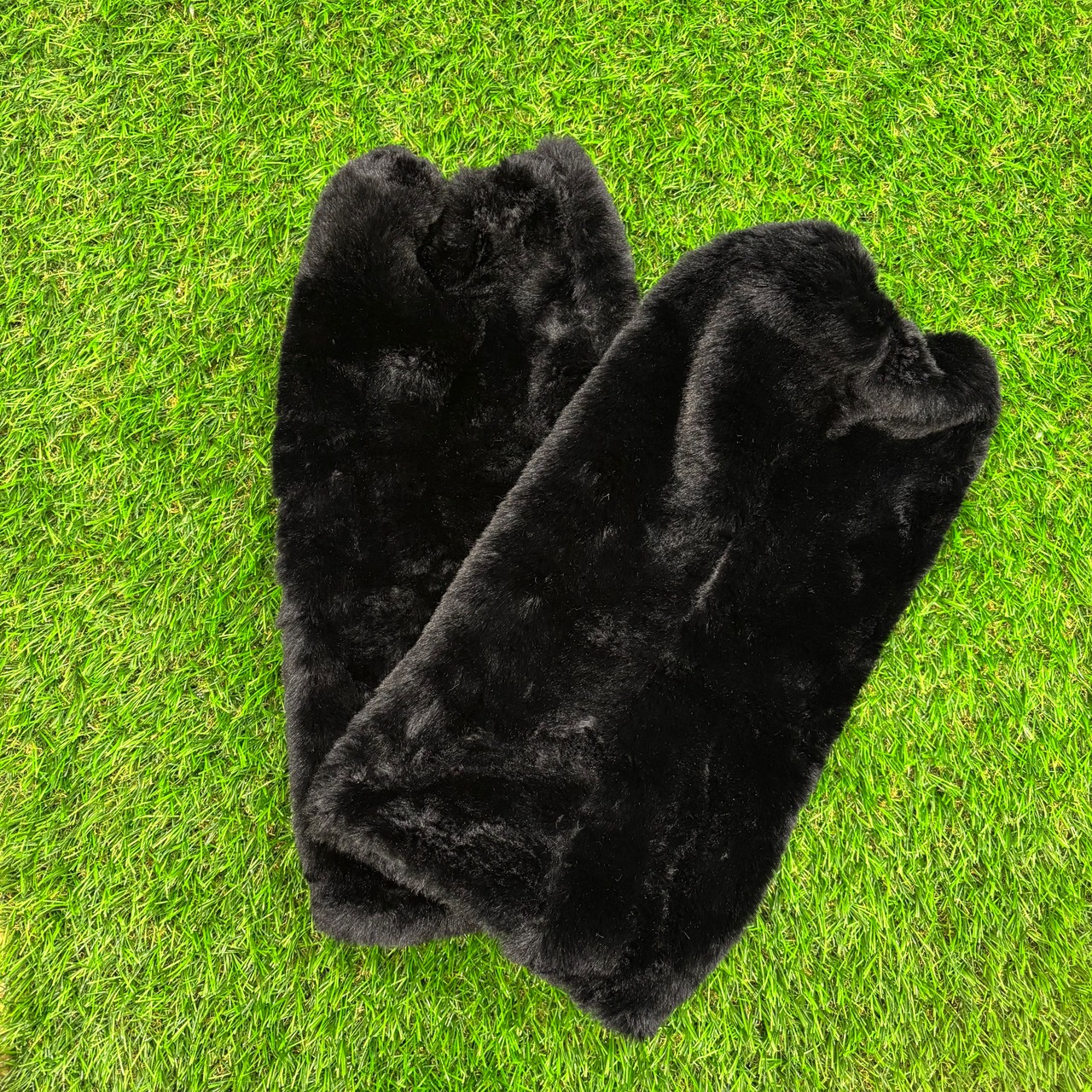 ファーレッグウォーマー