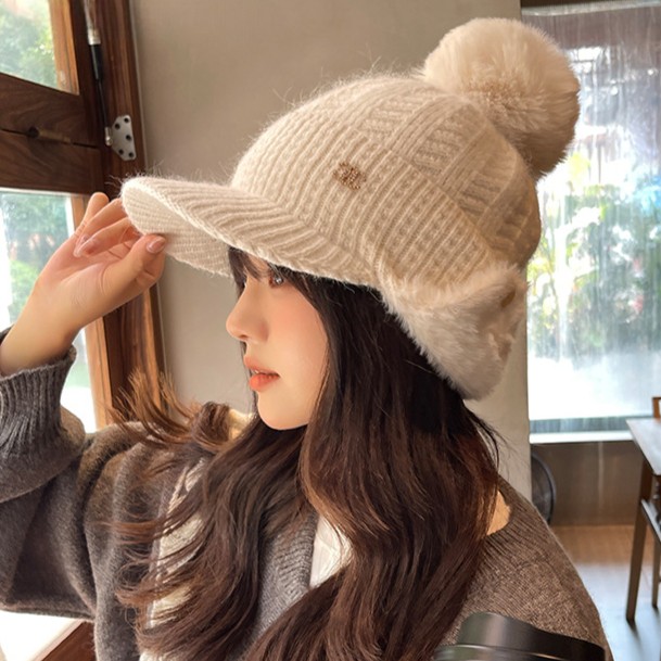 ケーブルニットキャップ