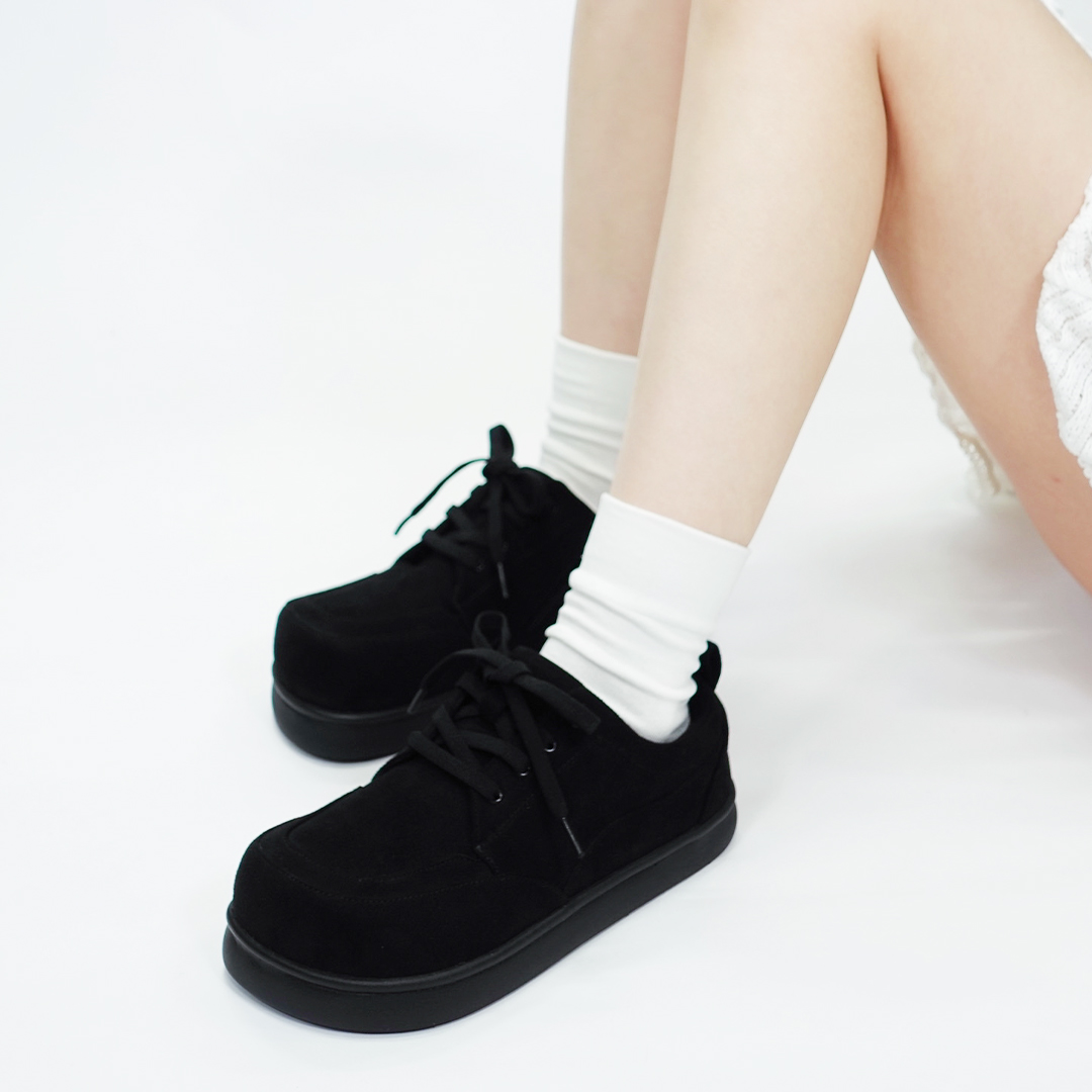 レースアップスニーカー ブラック/ブラック サイズ: レディースS（~23.0cm）