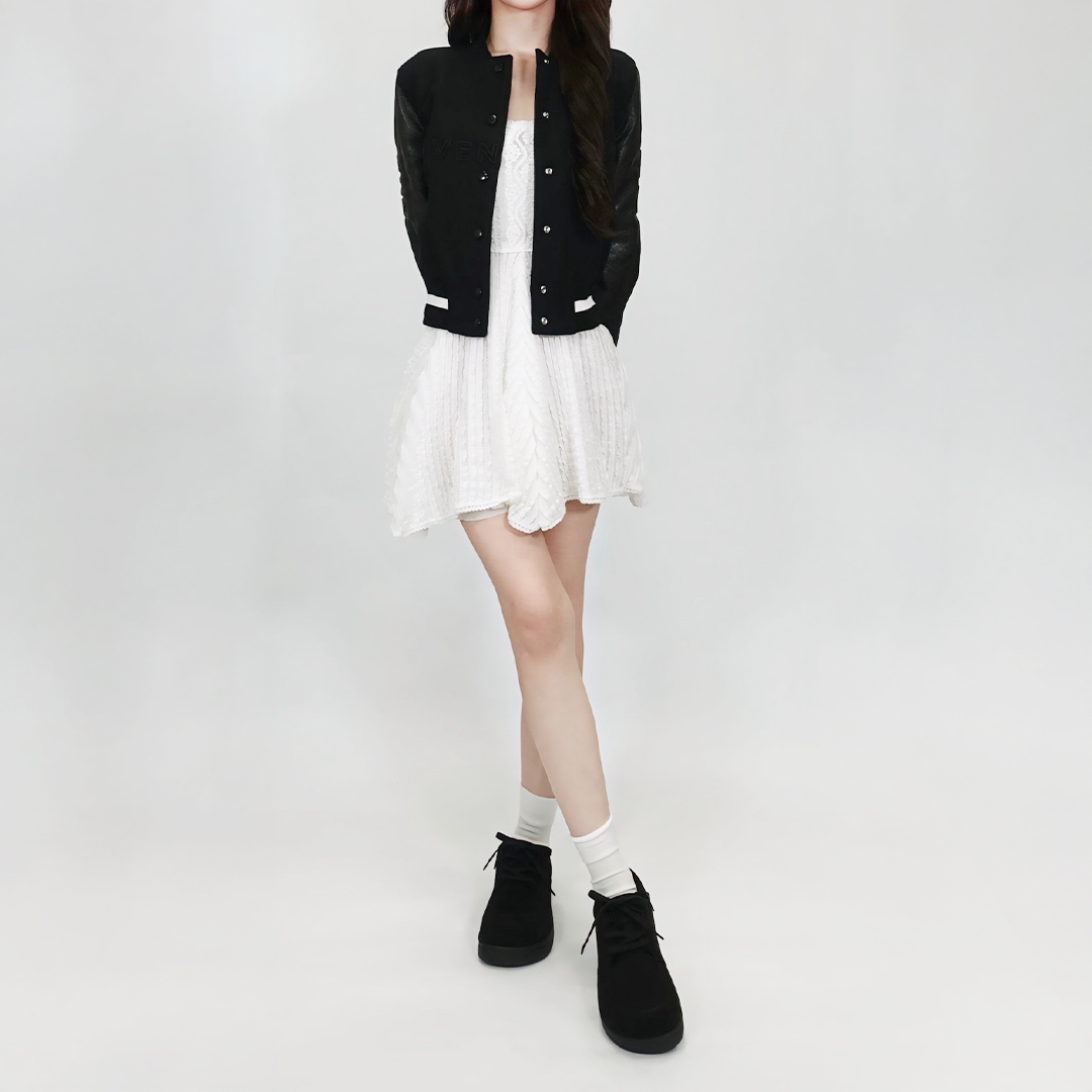 レースアップスニーカー ブラック/ブラック サイズ: レディースS（~23.0cm）