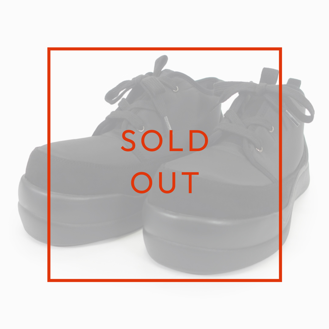 エアースニーカー ブラック/ブラック