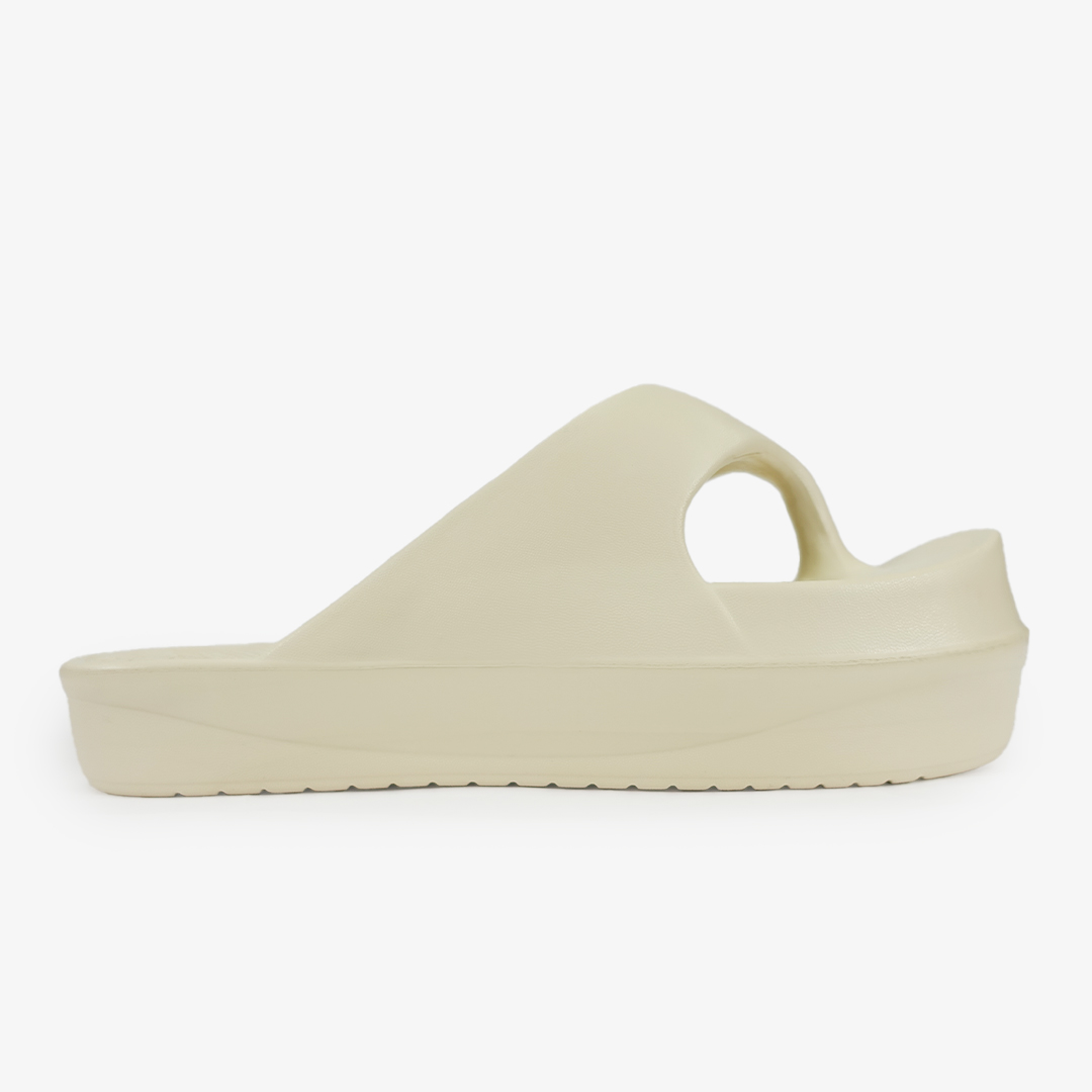 イージーサンダル ミルキークリーム サイズ: S（~23.0cm）