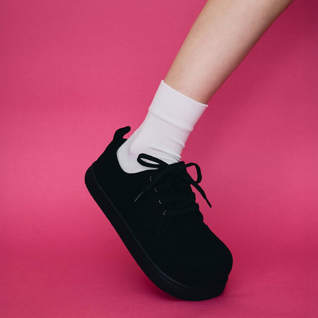 レースアップスニーカー ブラック/ブラック サイズ: レディースS（~23.0cm）